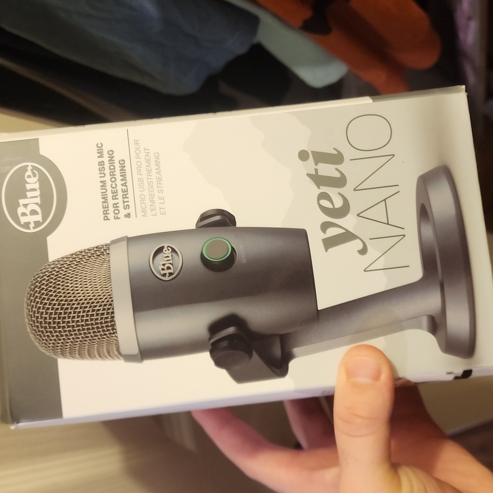 Yeti Nano USB Microphone - Silver